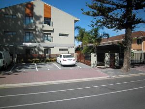 Marco Polo Apartments - Great Ocean Road Tourism